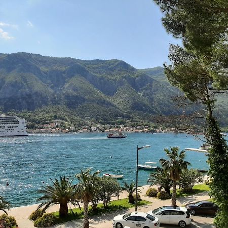 Luxury Flat With Amazing View Ines Daire Kotor Dış mekan fotoğraf