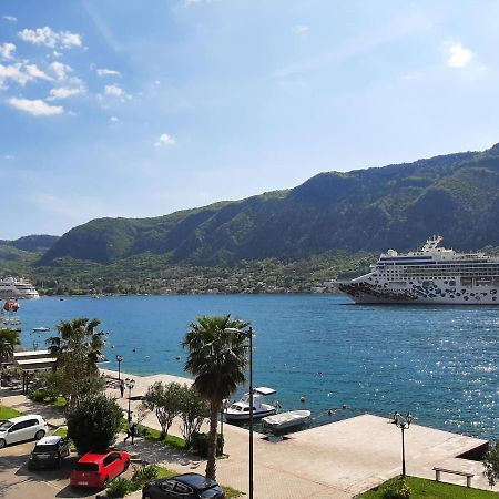 Luxury Flat With Amazing View Ines Daire Kotor Dış mekan fotoğraf